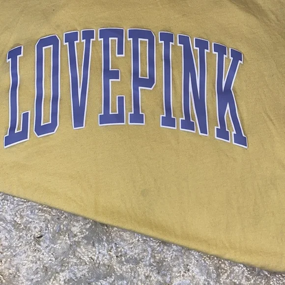 Victoria's Secret PINK Yellow T-shirt. - Picture 8 of 11